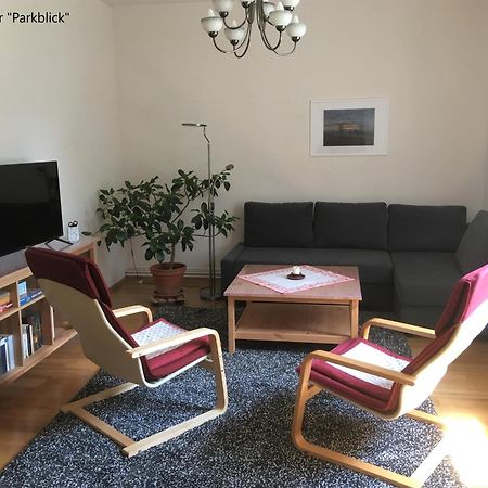 Ferienwohnung Kastanienblick Oder Parkblick, Oder Unser Radlerzimmer! Ziethen  Bagian luar foto