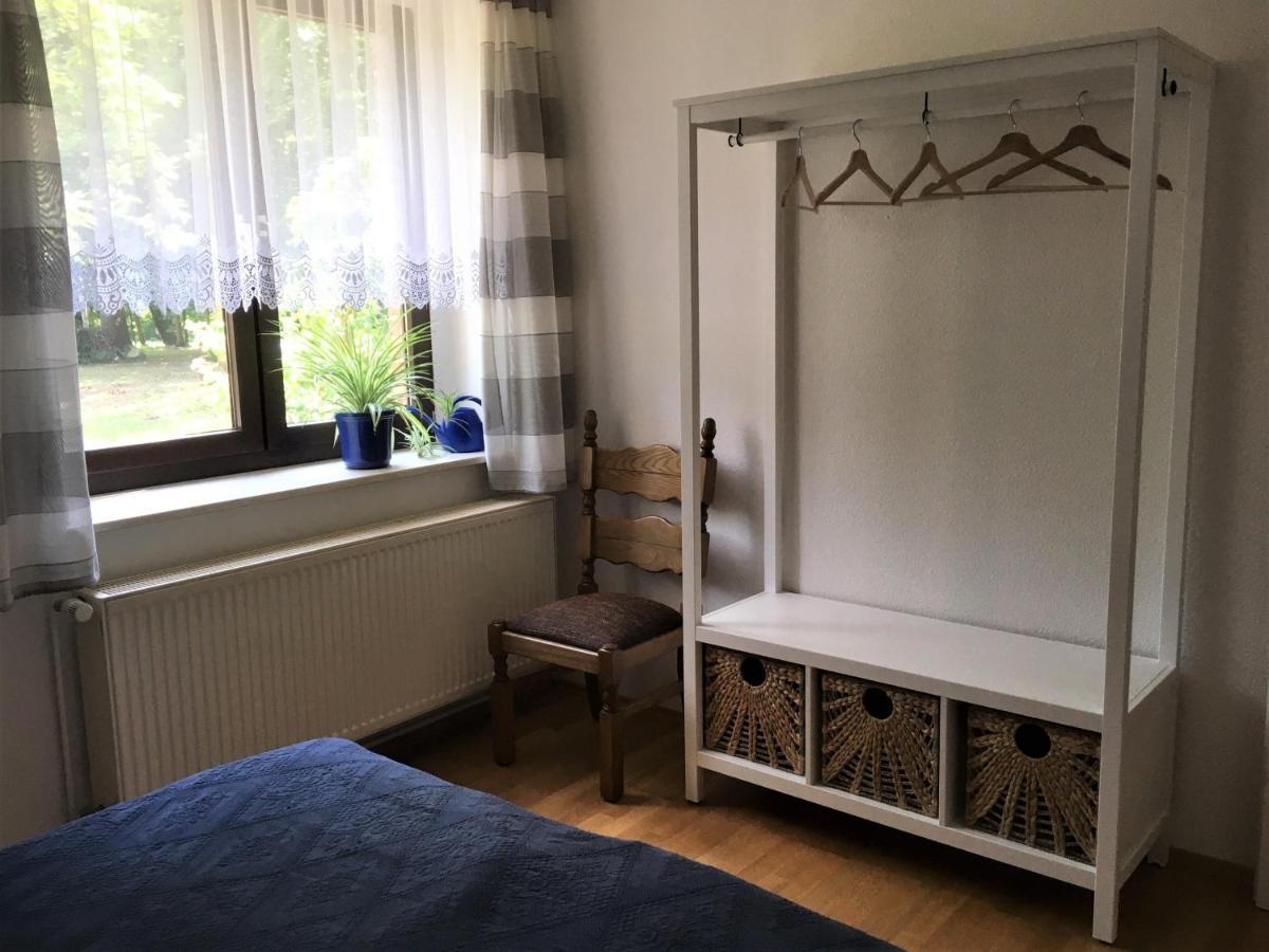 Ferienwohnung Kastanienblick Oder Parkblick, Oder Unser Radlerzimmer! Ziethen  Bagian luar foto